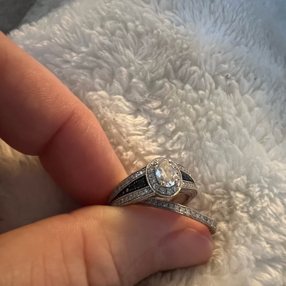 Sapphire and diamond ring, Hand crafted by local TN jeweler. - Picture 3 of 3